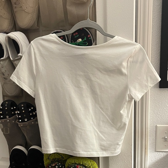 Wild Fable White V-Neck Crop Top - Picture 2 of 2